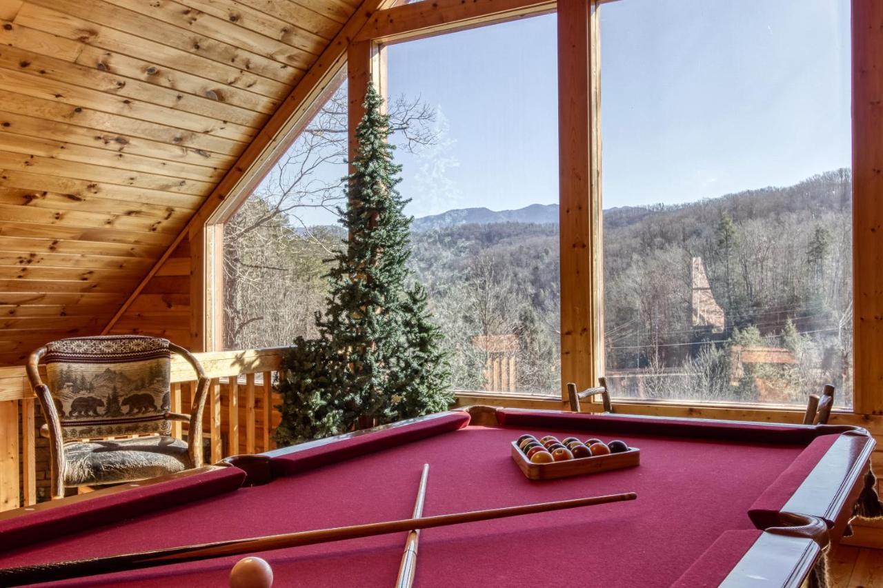 Magical Moments, Hot Tub, Wifi, 1089 Free Tickets Each Paid Day, Dollywood And More Гатлинбург Экстерьер фото