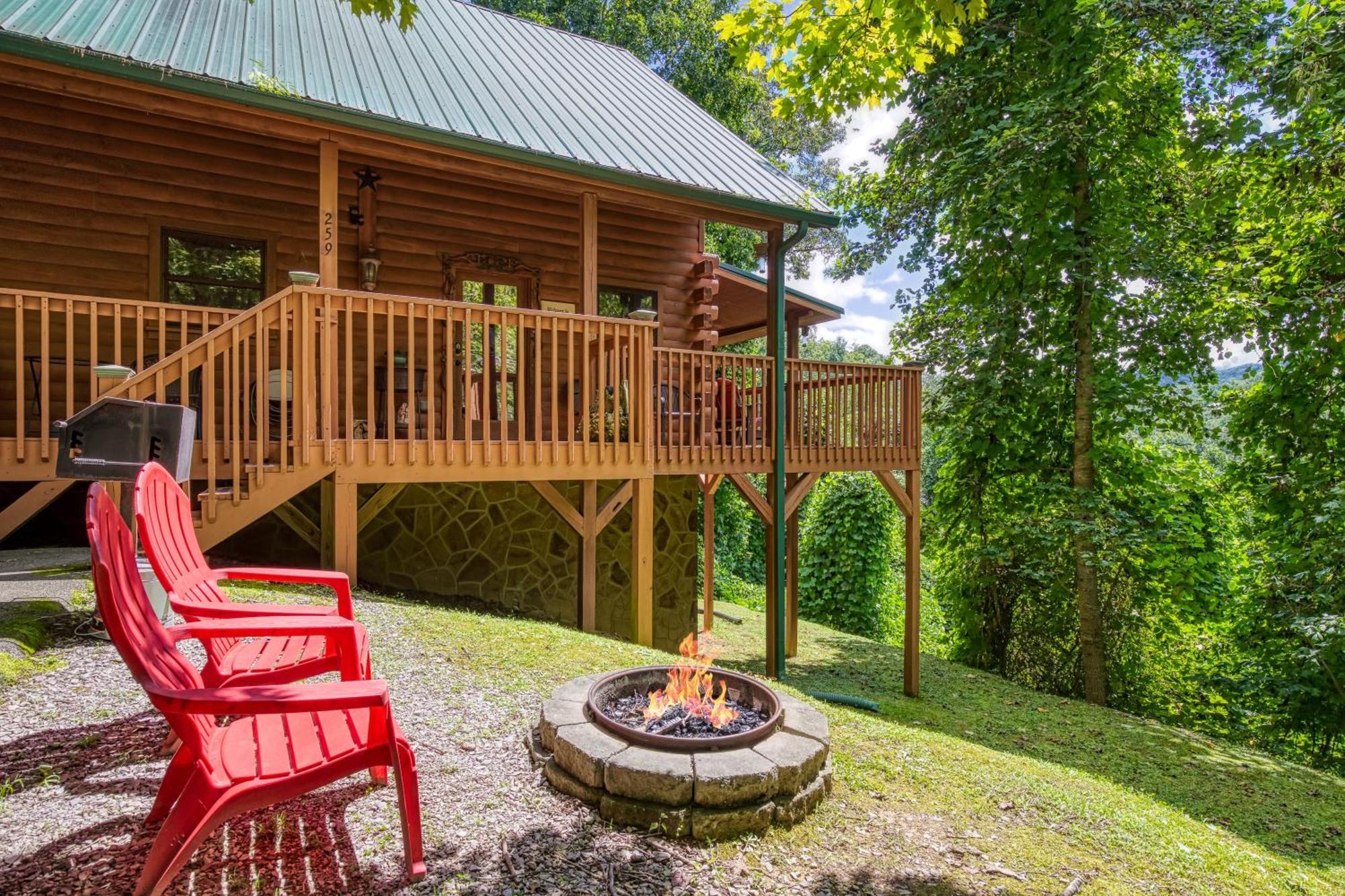 Magical Moments, Hot Tub, Wifi, 1089 Free Tickets Each Paid Day, Dollywood And More Гатлинбург Экстерьер фото
